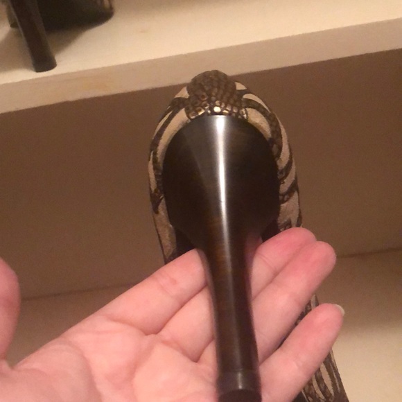 Carlos by Carlos Santana new peep toe heels - Picture 7 of 7